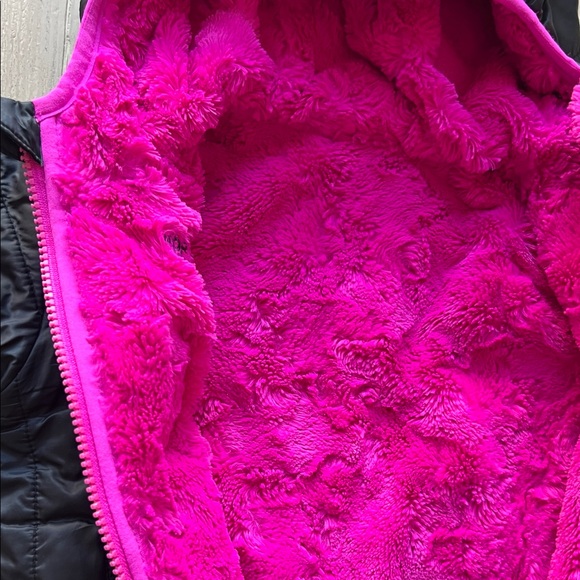 The North Face Black Jacket with Pink Trim - REVERSIBLE MOSS BUD - 3T - Picture 4 of 11